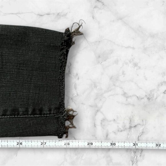 Madewell Black 9" High Riser Skinny Distressed Jeans Women’s Size 29 - Picture 4 of 7
